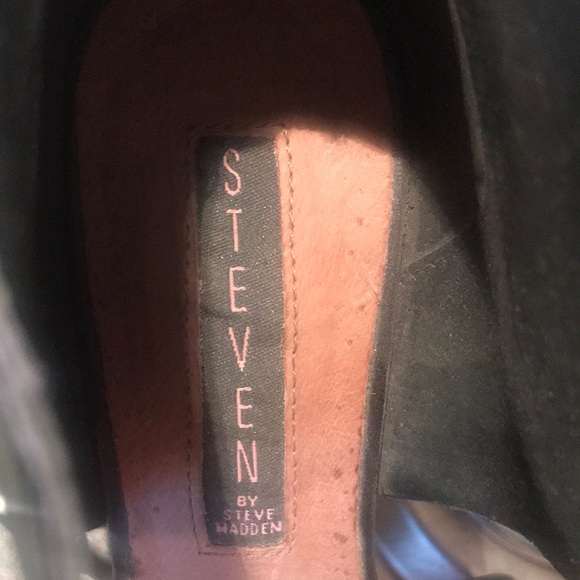 Steven Madden Black Wedges - Picture 4 of 5